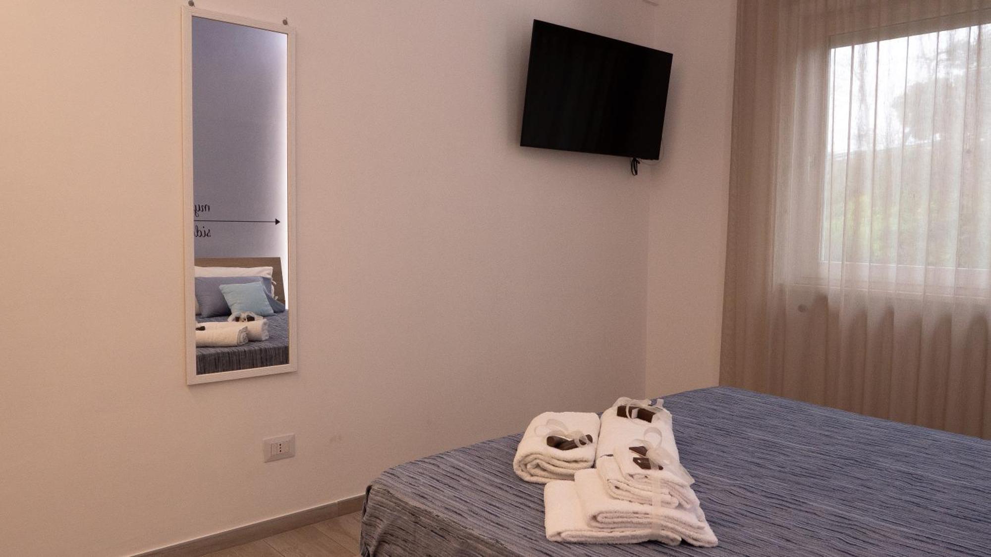 Wanderlust Guesthouse Gaeta Dış mekan fotoğraf